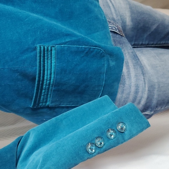 NWT Pow Wow Teal velvet blazer w/ satin finishes Size P14 - Picture 4 of 12